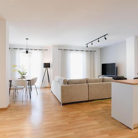 Mandraki City Center Apartments Родос Экстерьер фото