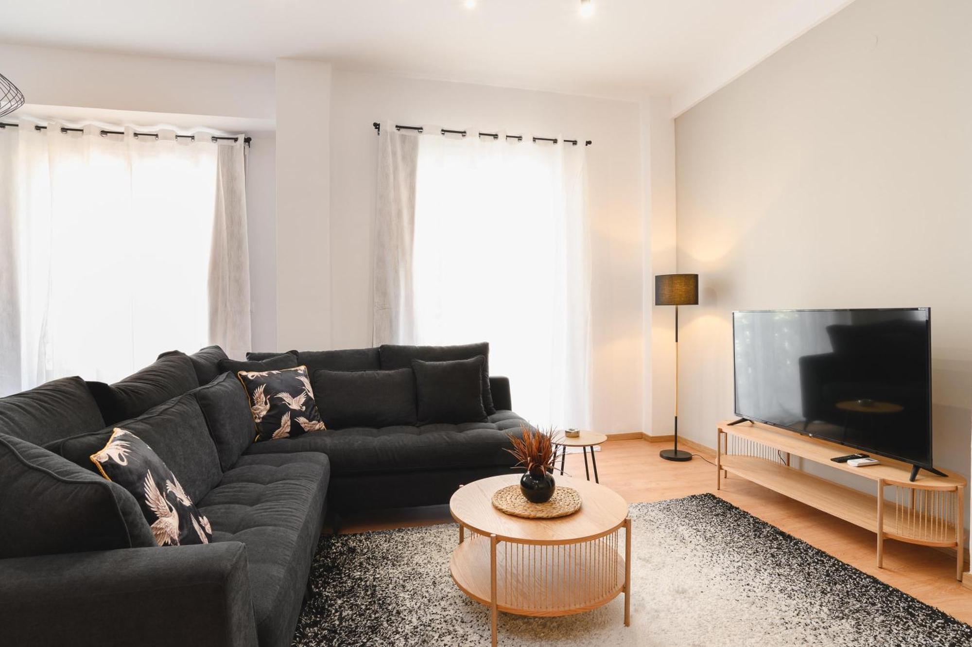 Mandraki City Center Apartments Родос Экстерьер фото